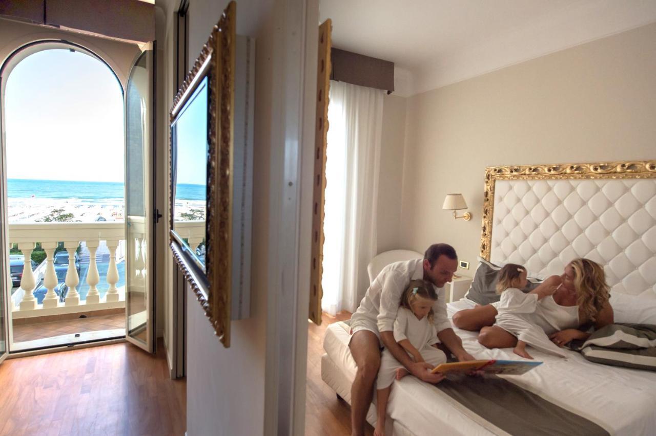Novecento Suite Hotel Riccione Eksteriør bilde