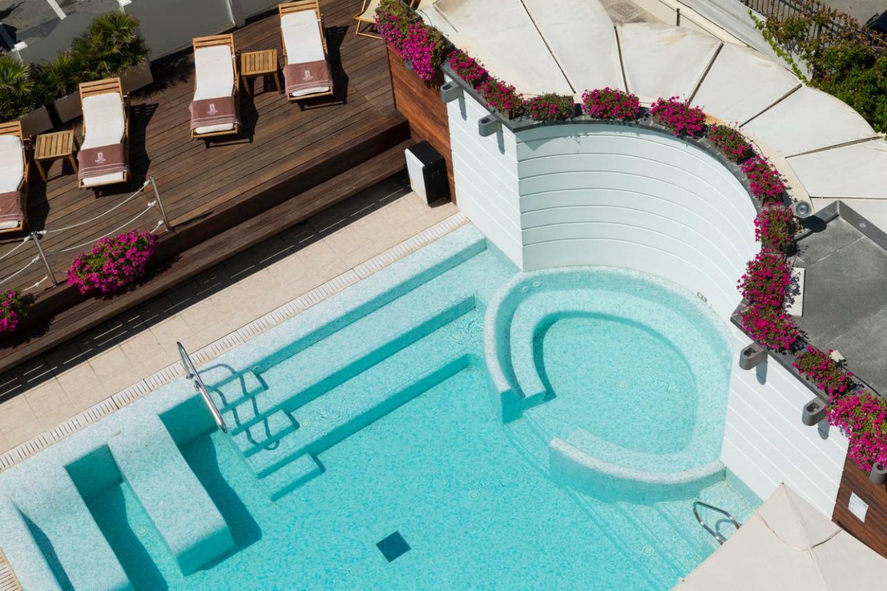 Novecento Suite Hotel Riccione Eksteriør bilde